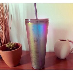 Starbucks 2022 Holiday Woodland Light Pink Tumbler 24 oz Deer Iridescent‎ Lace
